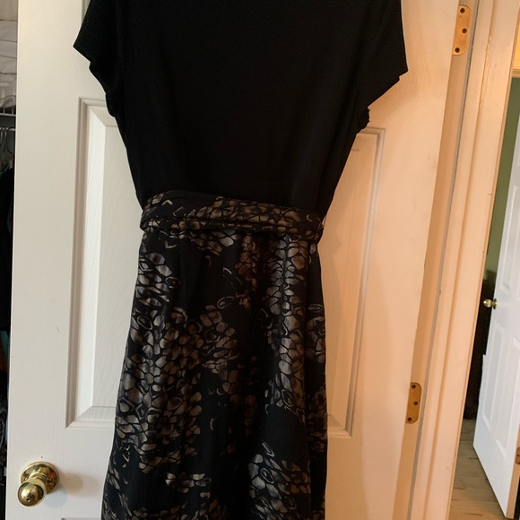 Evening Dress - Picture 4 of 5